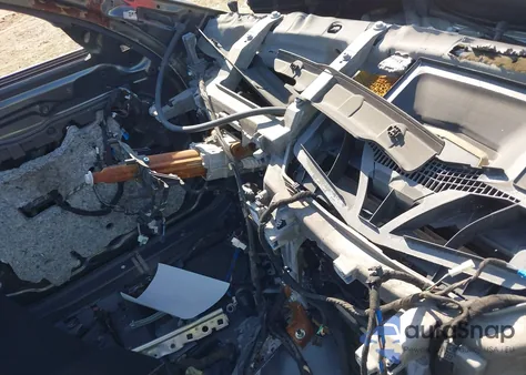 2018 BMW 750I из США, поврежденный, VIN WBA7F0C56JGM22638